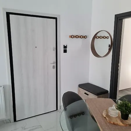 Jenny's Dream -acropolis Lux 2 Bedroom Apt, With Hot Tub, Free Netflix, Fast Wifi Appartement *