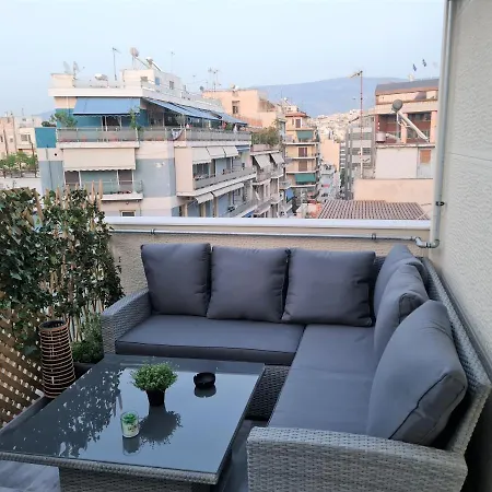 Jenny's Dream -acropolis Lux 2 Bedroom Apt, With Hot Tub, Free Netflix, Fast Wifi Athens