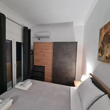 Jenny's Dream -acropolis Lux 2 Bedroom Apt, With Hot Tub, Free Netflix, Fast Wifi Apartment