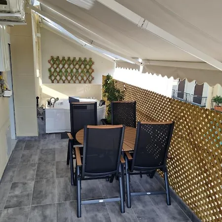 Apartment Jenny's Dream -acropolis Lux 2 Bedroom Apt, With Hot Tub, Free Netflix, Fast Wifi Athens